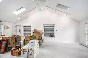 1734 Embury Rd, Kalamazoo, MI 49008 - Photo 7