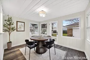 27 Maplelawn St SW, Grand Rapids, MI 49548 - Photo 19