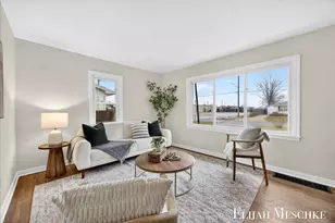 27 Maplelawn St SW, Grand Rapids, MI 49548 - Photo 7