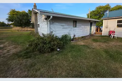 14 S 5th Street, Morley, MI 49336 - Photo 9