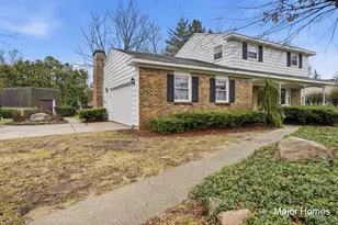 7728 Hollyhock Ave, Jenison, MI 49428 - Photo 3