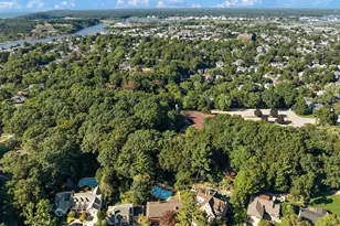 375 Woodlawn Ave, Grand Haven, MI 49417 - Photo 61