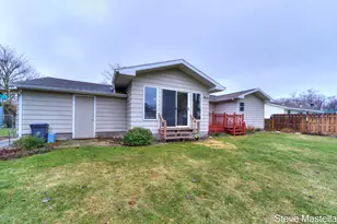 2250 Columbus Ave, Norton Shores, MI 49441 - Photo 21