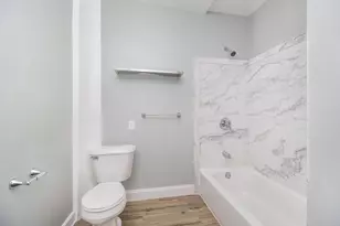 709 W Lovell St, Kalamazoo, MI 49007 - Photo 11