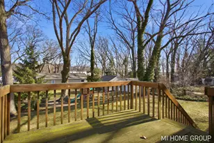 641 Pineview Dr, Holland, MI 49424 - Photo 9