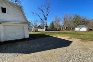 229 W Orleans St, Otsego, MI 49078 - Photo 3