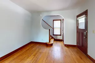 785 N Maple Rd, Ann Arbor, MI 48103 - Photo 3