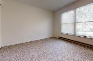 785 N Maple Rd, Ann Arbor, MI 48103 - Photo 9
