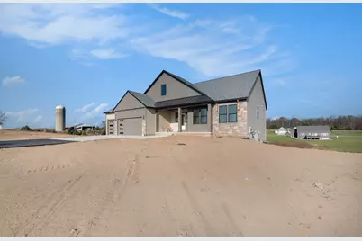 5631 Pioneer Pass SE #15, Caledonia, MI 49316 - Photo 3