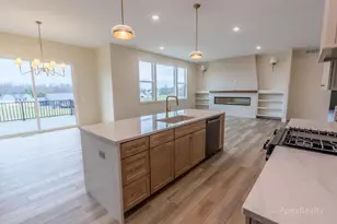 5631 Pioneer Pass SE, Caledonia, MI 49316 - Photo 17