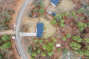 1060 Chicago Dr, Whitehall, MI 49461 - Photo 3