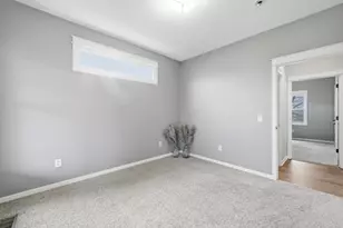 8886 Stonepoint Ct, Jenison, MI 49428 - Photo 27