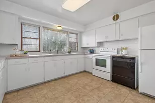 2700 Niles Rd, Saint Joseph, MI 49085 - Photo 7