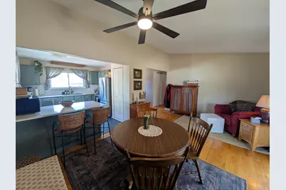 18298 Alvaro Avenue, Brownstown, MI 48193 - Photo 7