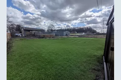 18298 Alvaro Avenue, Brownstown, MI 48193 - Photo 41