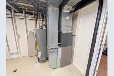 18298 Alvaro Avenue, Brownstown, MI 48193 - Photo 37