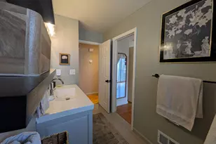 18298 Alvaro Ave, Brownstown, MI 48193 - Photo 19