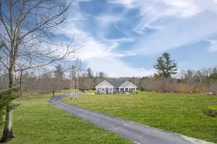 10201 Opal Ridge Dr, Onekama, MI 49675 - Photo 7