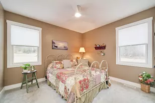 10201 Opal Ridge Dr, Onekama, MI 49675 - Photo 39