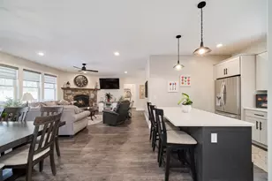 10201 Opal Ridge Dr, Onekama, MI 49675 - Photo 21