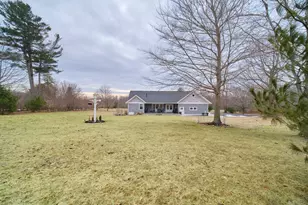 10201 Opal Ridge Dr, Onekama, MI 49675 - Photo 61