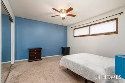 2536 Day Avenue NW, Grand Rapids, MI 49544 - Photo 15