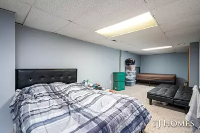 2536 Day Avenue NW, Grand Rapids, MI 49544 - Photo 19