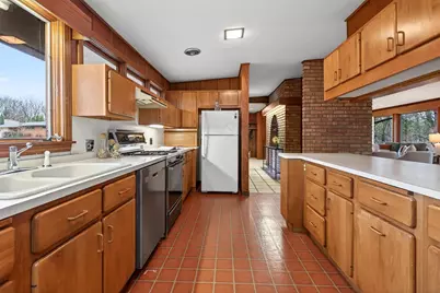 1301 Lewis Avenue, Saint Joseph, MI 49085 - Photo 15