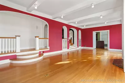 714 N Shore Drive, Holland, MI 49424 - Photo 9