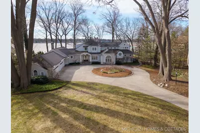 714 N Shore Drive, Holland, MI 49424 - Photo 3
