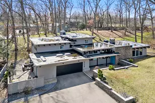 5228 Ridgebrook Dr, Portage, MI 49002 - Photo 11