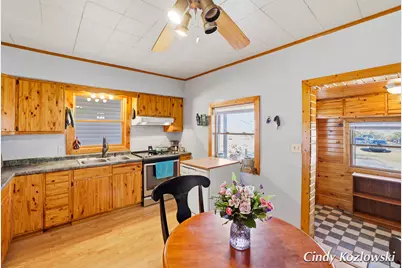 283 S Jones Street, Grant, MI 49327 - Photo 7