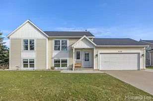 429 Plum St, Wayland, MI 49348 - Photo 1