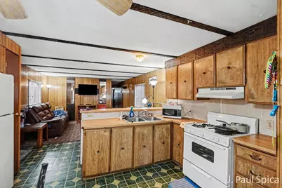 7365 Jefferson Street, Hesperia, MI 49421 - Photo 11