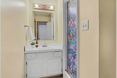 2639 Chatham Woods Drive SE #14, Grand Rapids, MI 49546 - Photo 17