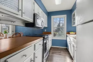 2639 Chatham Woods Dr SE, Grand Rapids, MI 49546 - Photo 7