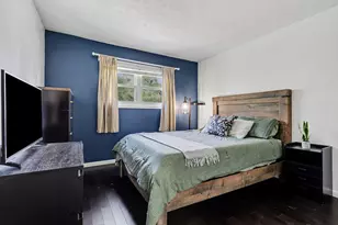 2639 Chatham Woods Dr SE, Grand Rapids, MI 49546 - Photo 13