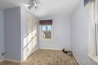 1380 Lake Michigan Drive NW, Grand Rapids, MI 49534 - Photo 23