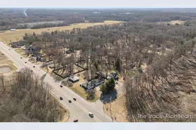 1380 Lake Michigan Drive NW, Grand Rapids, MI 49534 - Photo 53