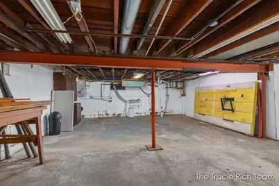 1380 Lake Michigan Drive NW, Grand Rapids, MI 49534 - Photo 31