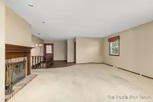 1380 Lake Michigan Dr NW, Grand Rapids, MI 49534 - Photo 7