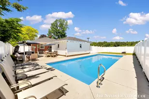 1508 Wisconsin St, Grand Haven, MI 49417 - Photo 3