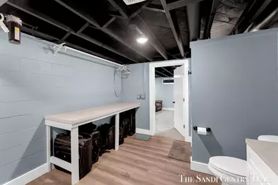 1508 Wisconsin Street, Grand Haven, MI 49417 - Photo 35