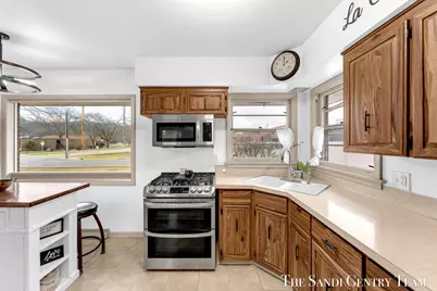 1508 Wisconsin Street, Grand Haven, MI 49417 - Photo 19