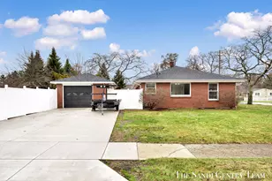 1508 Wisconsin St, Grand Haven, MI 49417 - Photo 3