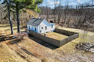 343 W Long Lake Rd, Orleans, MI 48865 - Photo 35