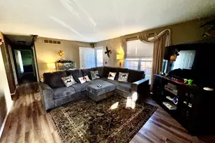 35466 Stillmeadow Ln, Clinton, MI 48035 - Photo 9