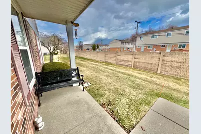 35466 Stillmeadow Lane, Clinton, MI 48035 - Photo 7