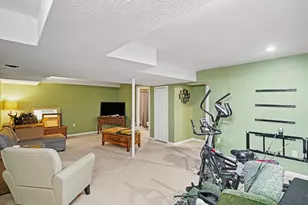 4404 Willow View Ct, Howell, MI 48843 - Photo 19