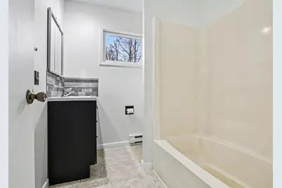 7896 Central Avenue, Coloma, MI 49038 - Photo 11